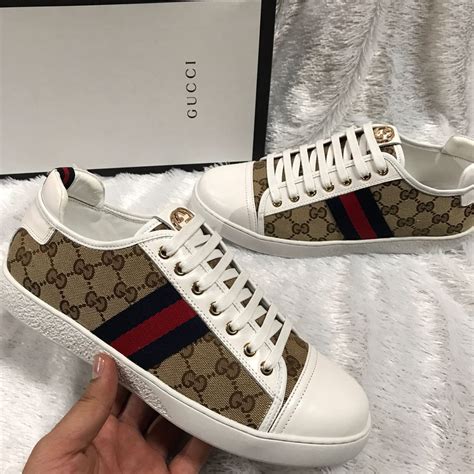 zapatos gucci de hombre|tenis gucci de hombre.